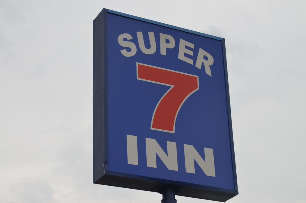 Super 7 Inn Memphis Eksteriør bilde